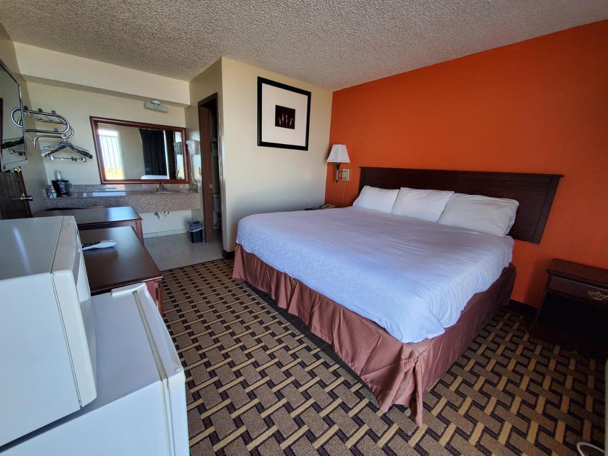 Relax Inn Henryetta Экстерьер фото
