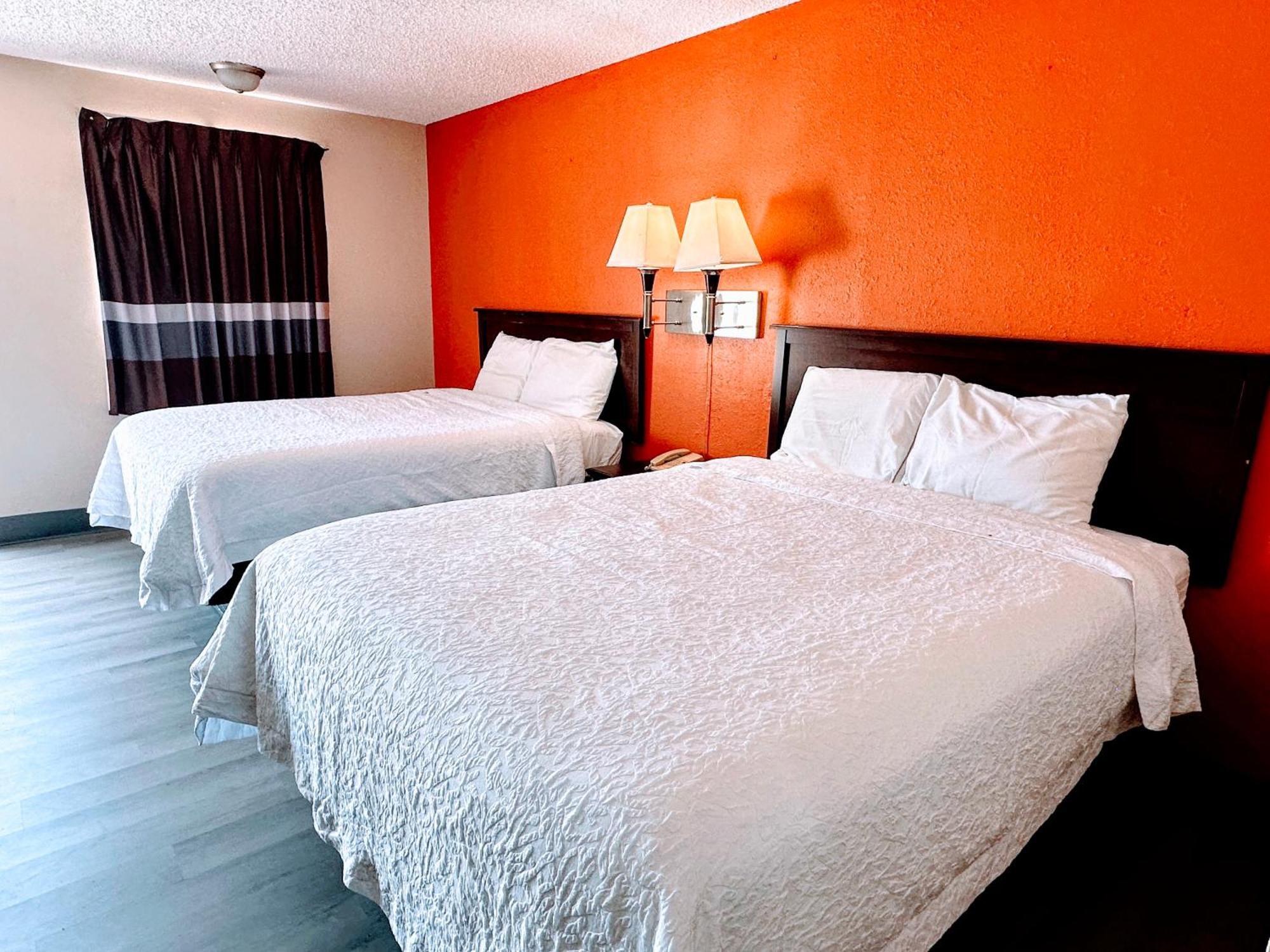 Relax Inn Henryetta Экстерьер фото