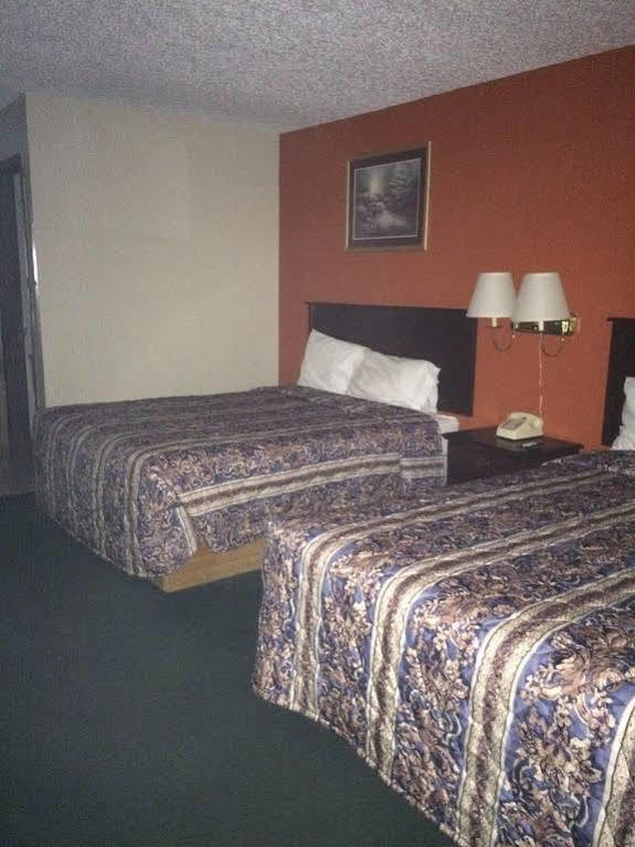 Relax Inn Henryetta Экстерьер фото