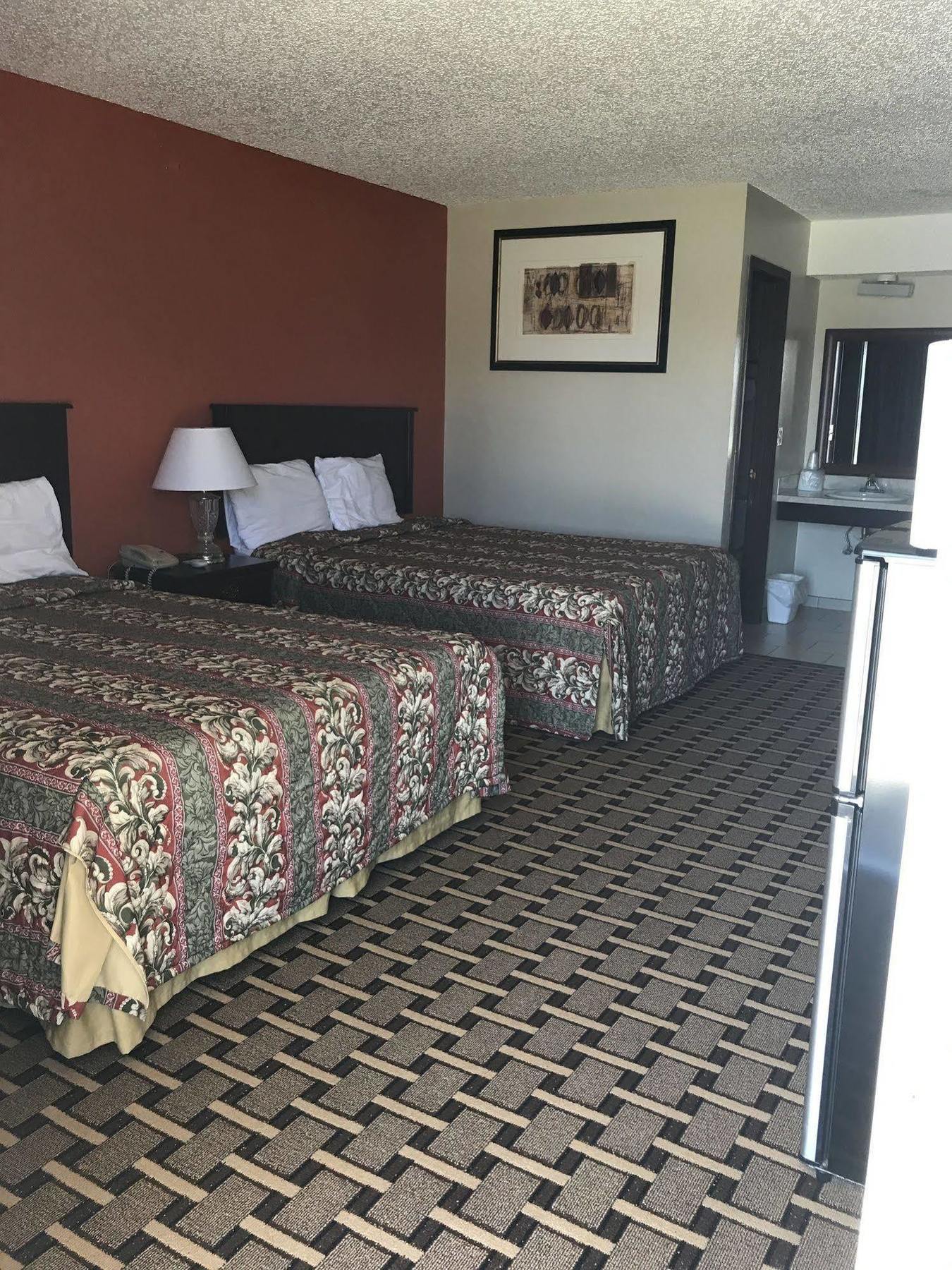 Relax Inn Henryetta Экстерьер фото